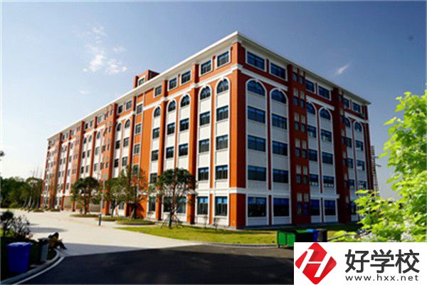 長(zhǎng)沙開(kāi)設(shè)了舞蹈專業(yè)的民辦中專有哪些？