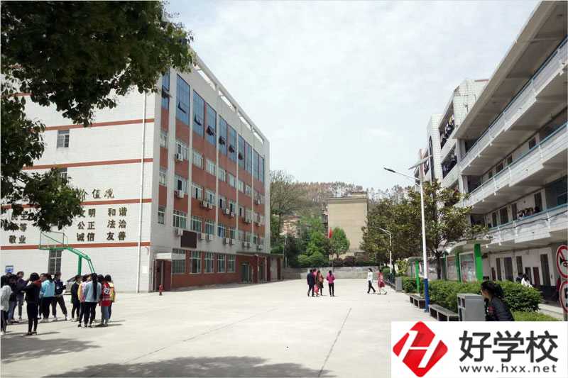邵陽市女子職業(yè)學校值不值得報考？辦學特色是什么？
