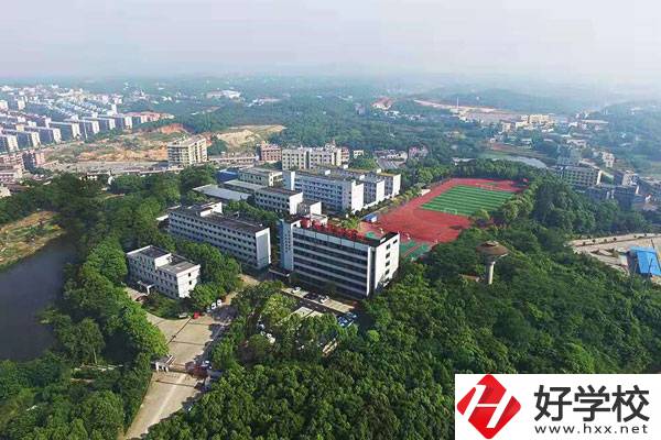 湘潭技師學(xué)院是技校還是中專？師資力量怎么樣？