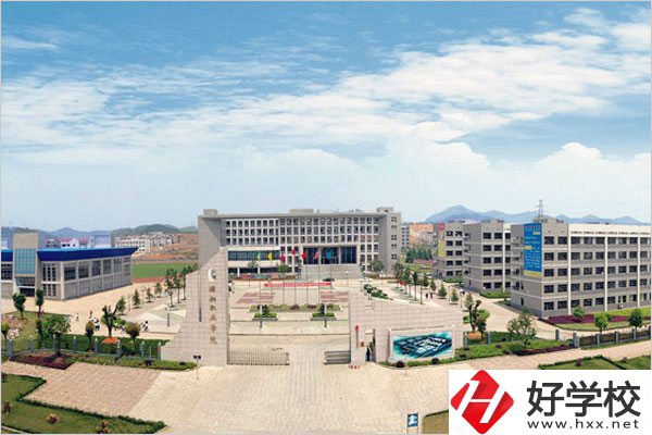 婁底有哪些民辦職高？哪所比較好？