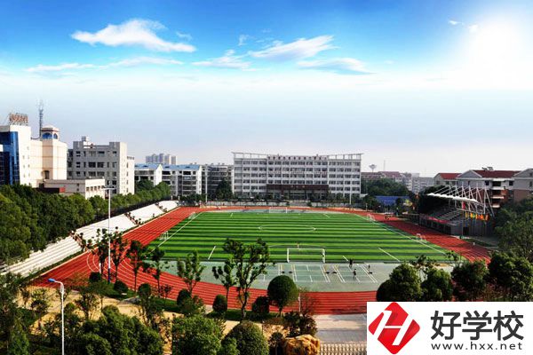 湖南岳陽縣職業(yè)中等專業(yè)學(xué)校值得初中畢業(yè)生報考嗎？