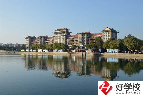不中考可以上益陽(yáng)的重點(diǎn)中專嗎？有哪些學(xué)校？