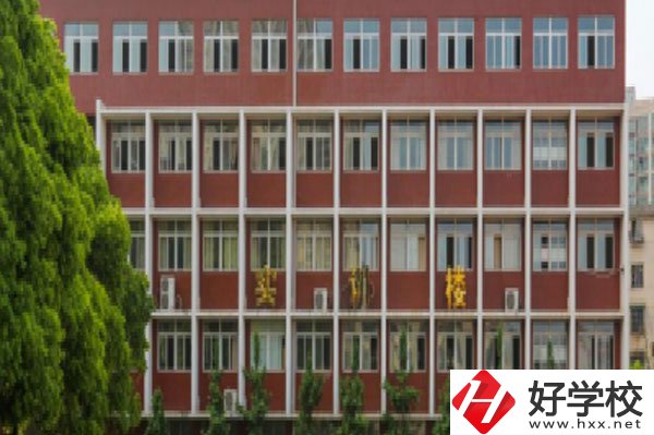 湖南工業(yè)貿(mào)易學(xué)校的移動(dòng)商務(wù)專業(yè)怎么樣？