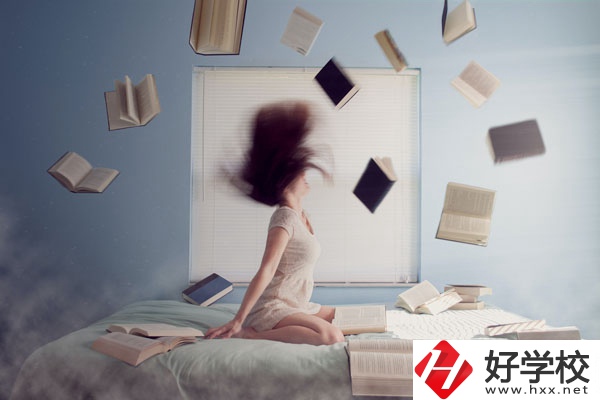 在永州什么學(xué)?？梢宰x學(xué)幼師專業(yè)？女生多嗎？