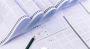 專升本有學校的臨床醫(yī)學只考選擇題？那考試會很簡單嗎？